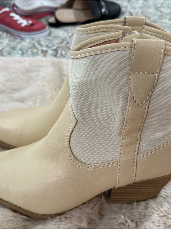 Shoes - Women's Beige Ankle Cowboy Boots - Stylish Cream Block Heel